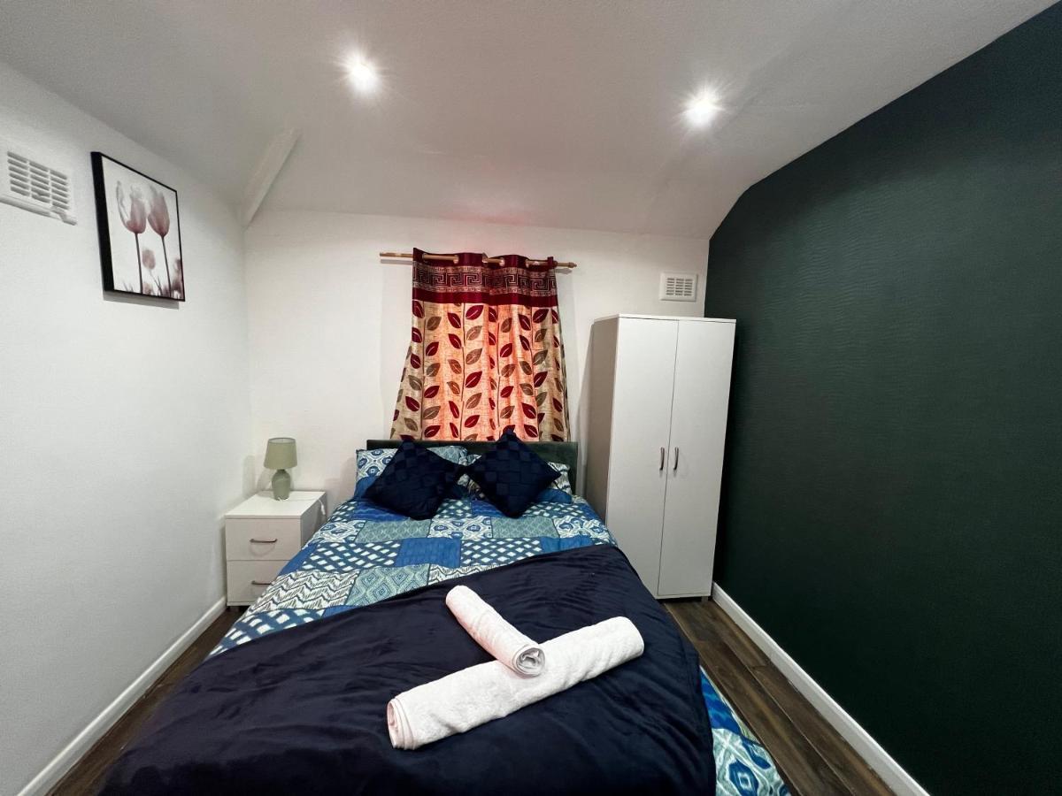 Good Priced Double Rooms In Sherperds Bush London Kültér fotó
